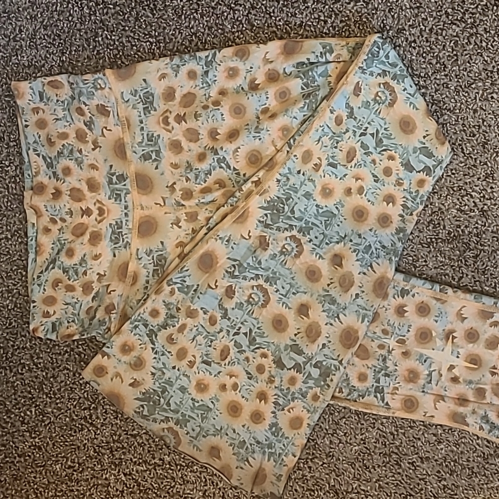 Teeki Sunflower Bells